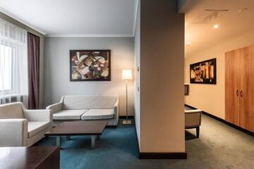 Президентский люкс в Отеле Radisson Hotel Astana